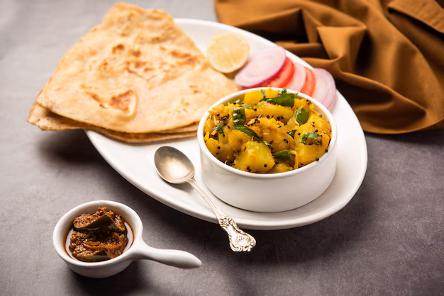 Parata (3 pis) + Dry Patato - Nasirabad Food Express